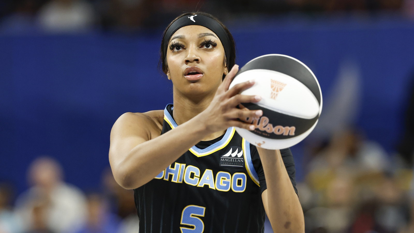 Top 10 WNBA Players Shaping the 2024 Season BasketballHour