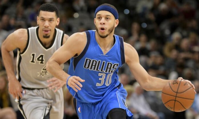 Seth_Curry_Mavericks_2017_AP