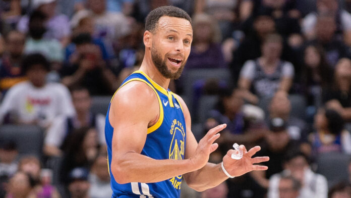 Steph Curry leaves preseason game with finger injury