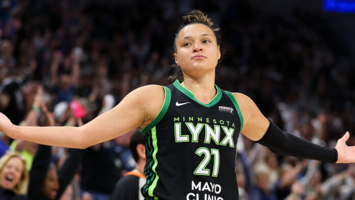 Watch: Lynx jump out to early first-quarter lead in Game 3 of WNBA Finals