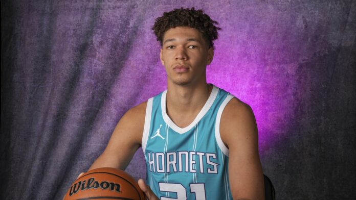 Hornets rookie emerges in loss to Heat