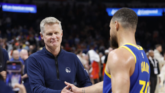 Warriors complete statement road trip with big win over Thunder