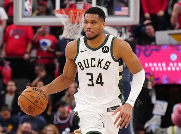 Bucks Giannis Antetokounmpo Out Through All-Star Break With Calf Injury And Will Miss NBA All-Star Game