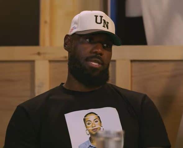 Lakers LeBron James Gives Update On Knee Injury 