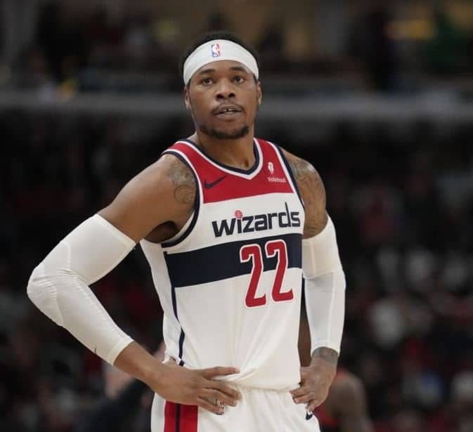 Washington Wizards Waive Veteran Big Man Richaun Holmes