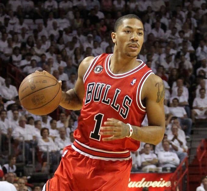Chicago Bulls To Retire Derrick Rose