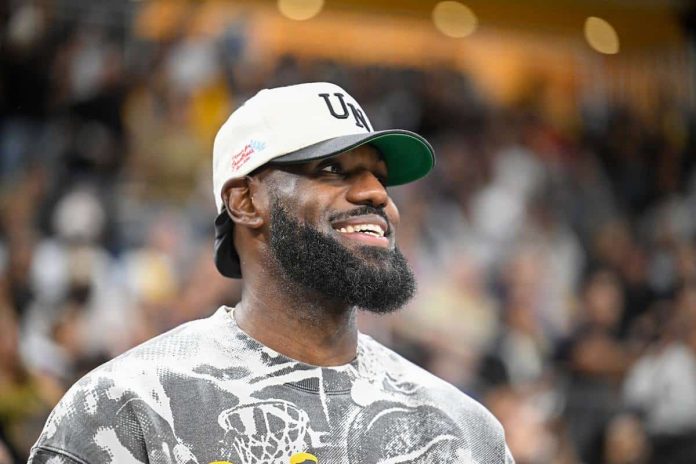 LeBron James at Suns preseason game